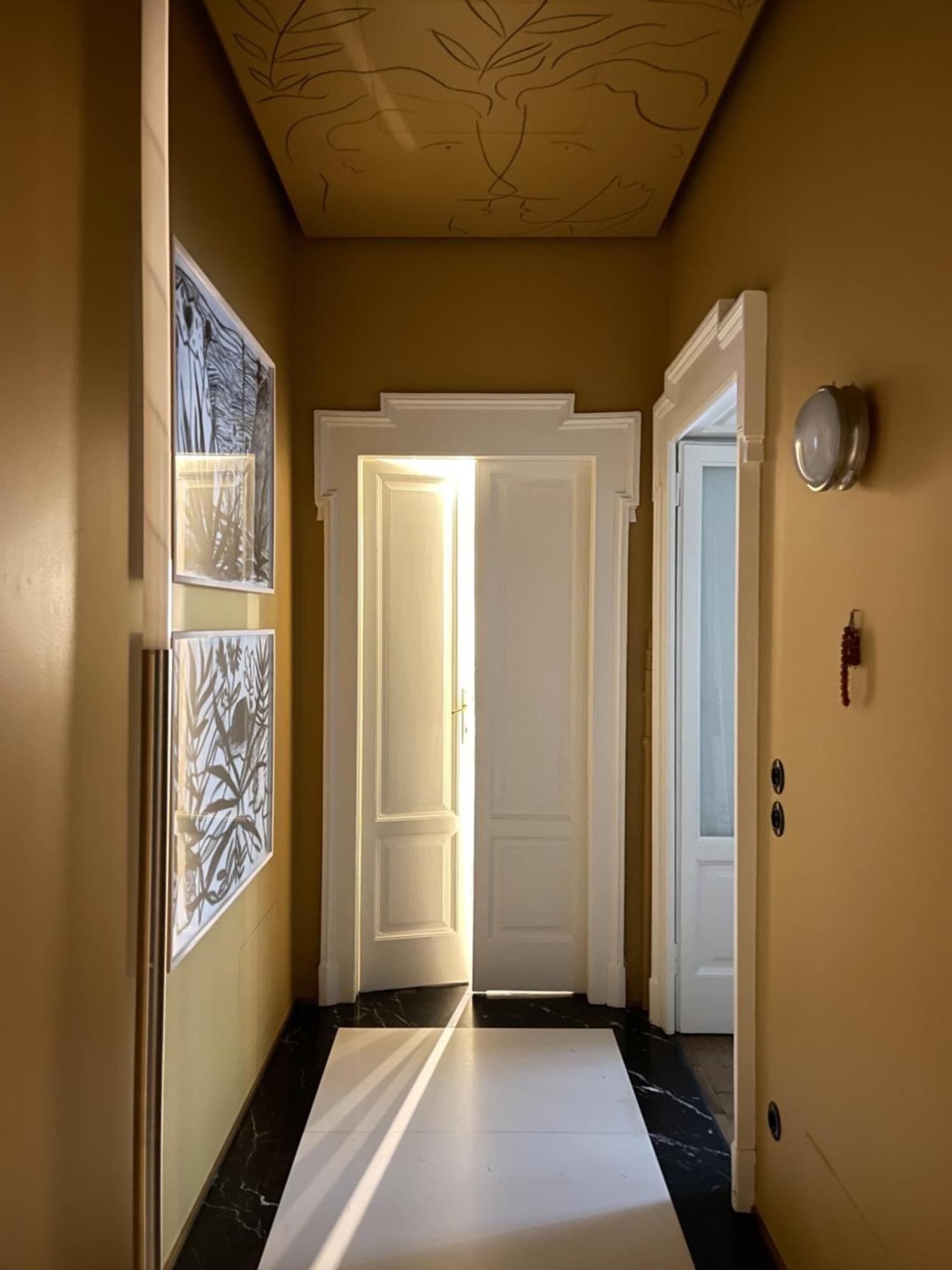 Elegant 1920s Apartment, Refined &